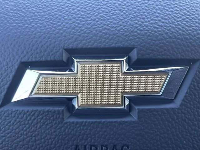 New 2026 Chevrolet Suburban LS image 30