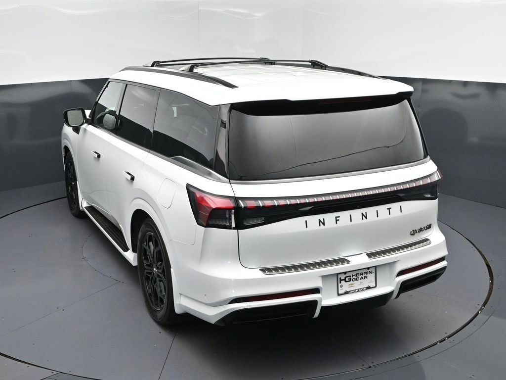 New 2026 INFINITI QX80 4WD w/ Sport Exterior Package image 36