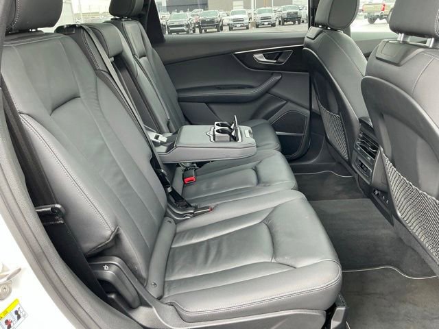 Used 2025 Audi Q7 3.0T Premium Plus AWD/4WD image 26