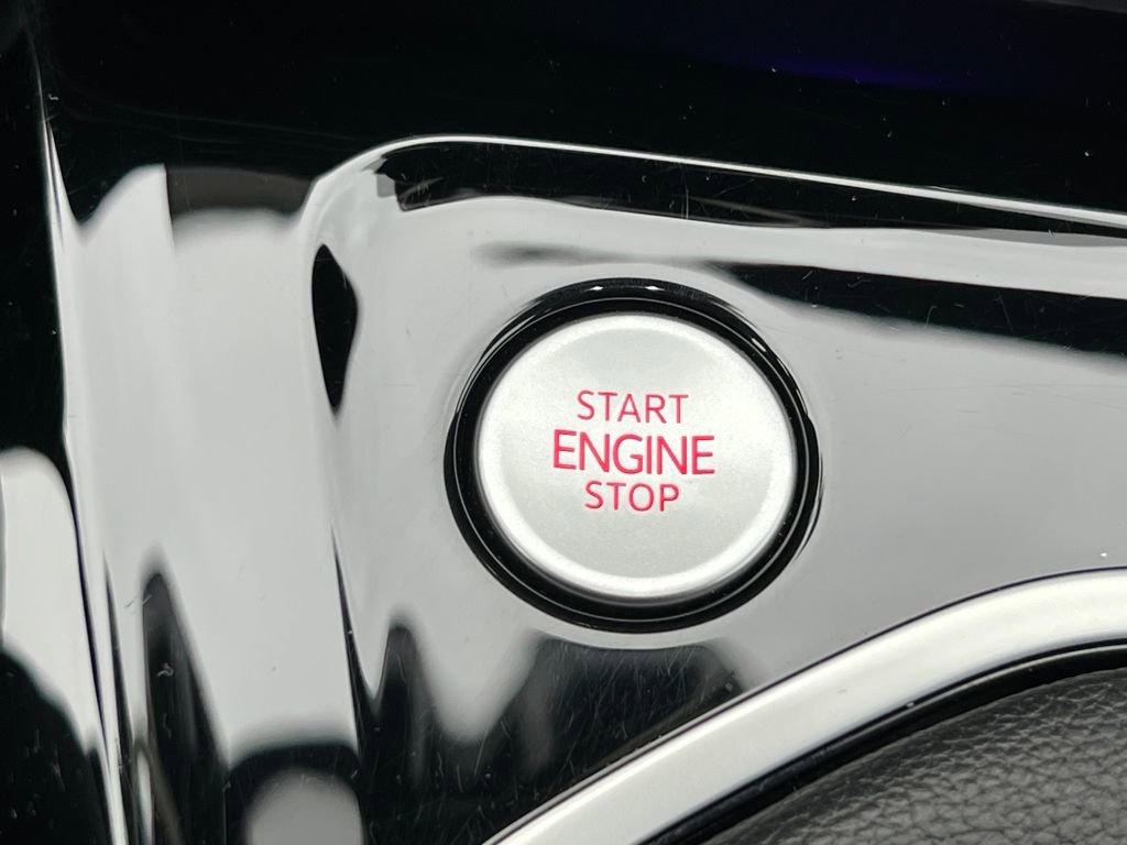 Used 2024 Volkswagen GTI SE image 27