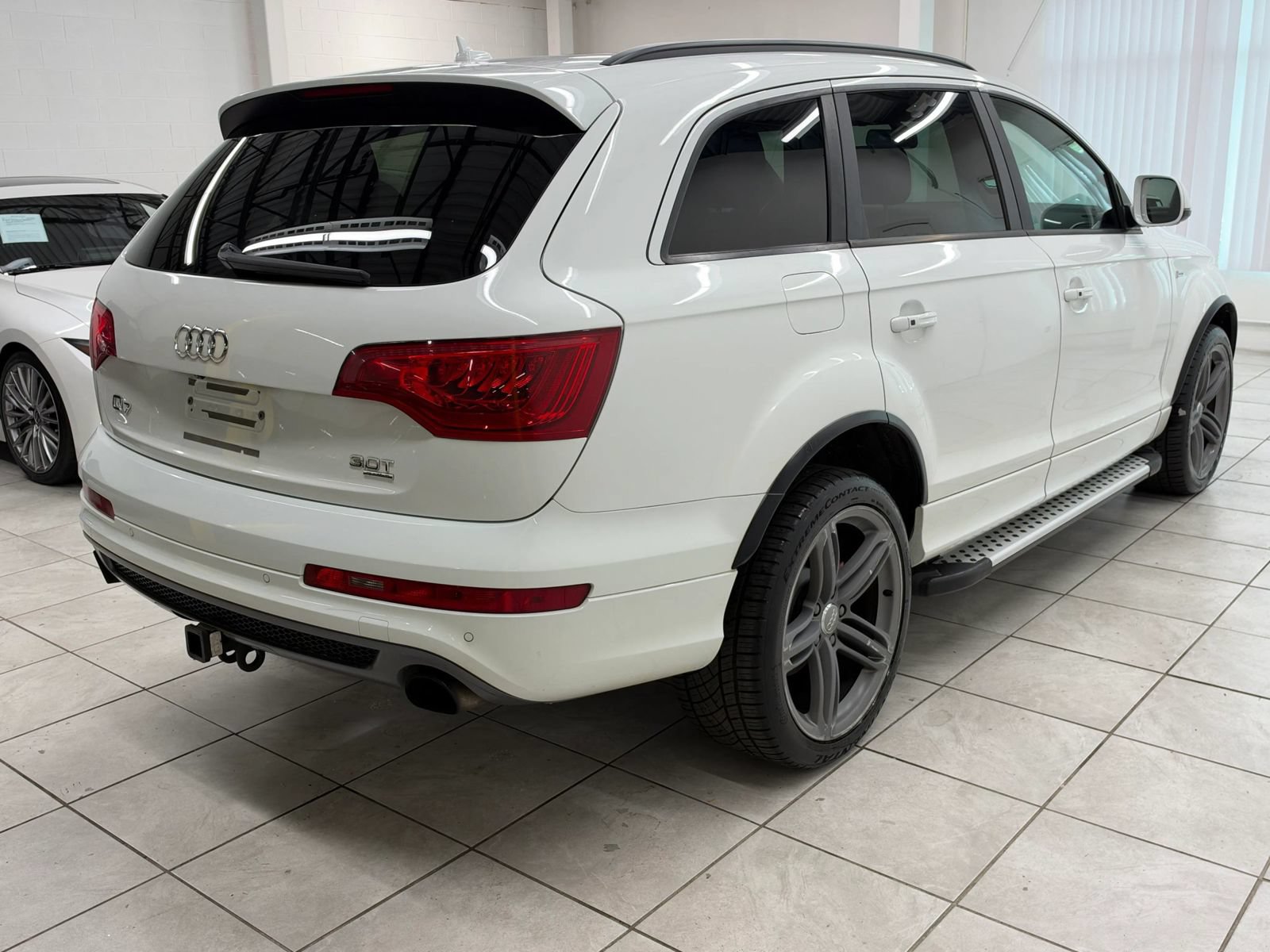Used 2015 Audi Q7 3.0T S line Prestige w/ 21" S Line Plus Package AWD/4WD image 9