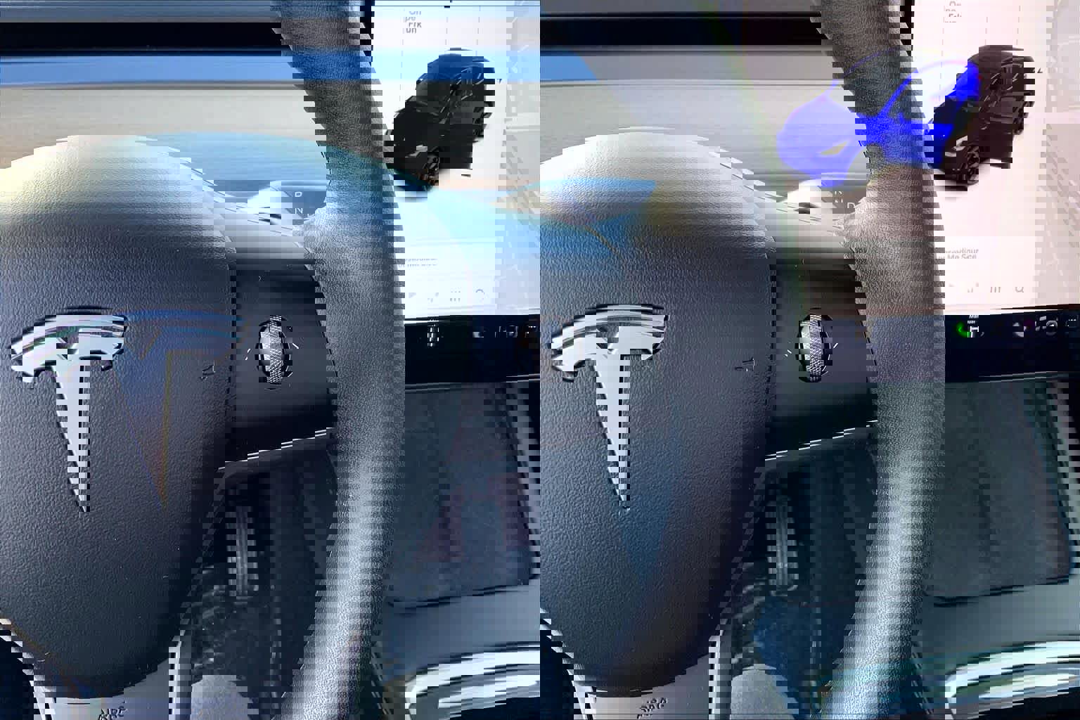 Used 2021 Tesla Model Y Long Range image 24