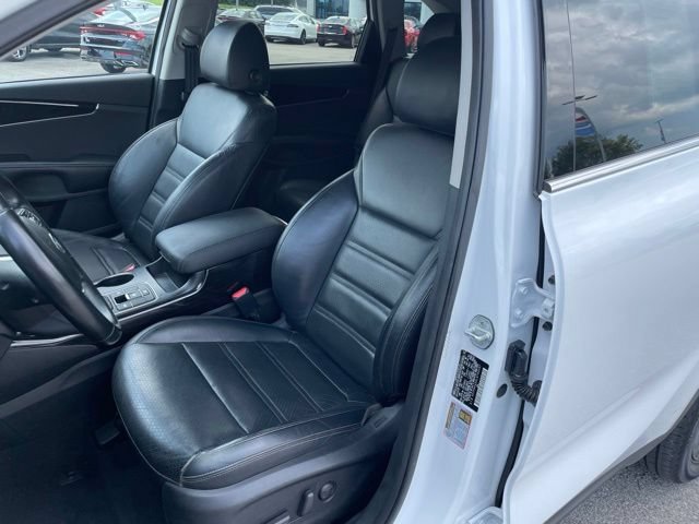 Used 2020 Kia Sorento EX FWD image 21
