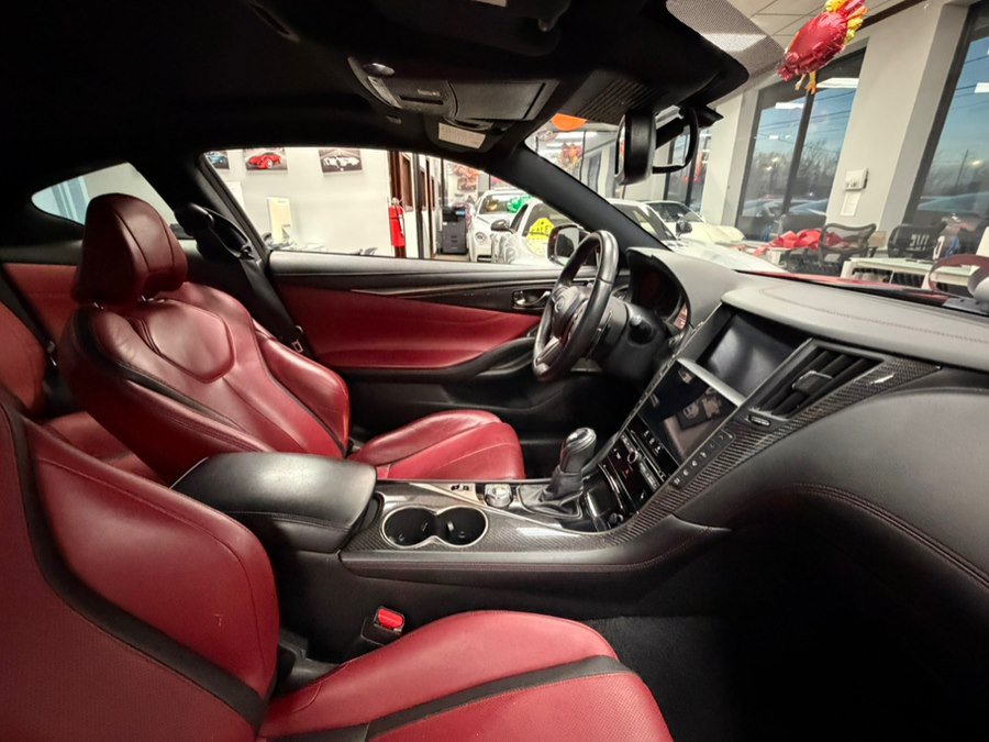Used 2020 INFINITI Q60 Red Sport 400 w/ Proactive Package AWD/4WD image 40