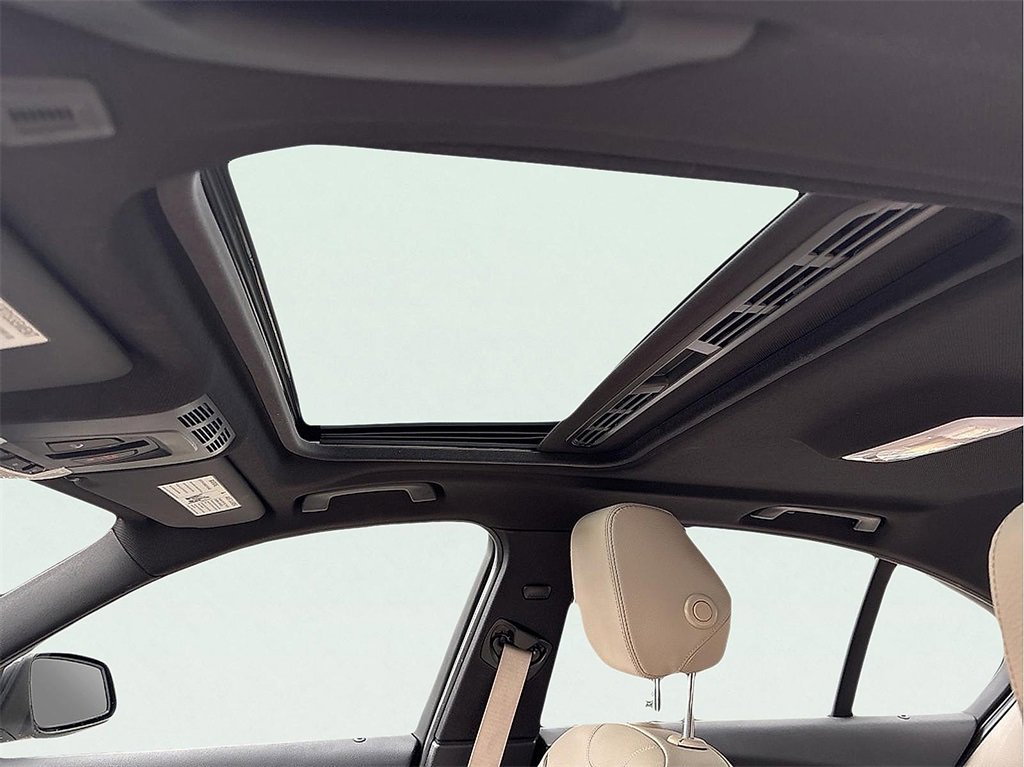 Used 2016 BMW 328i Sedan image 16