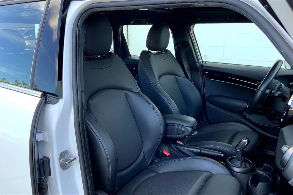Certified 2023 MINI Cooper S FWD image 8
