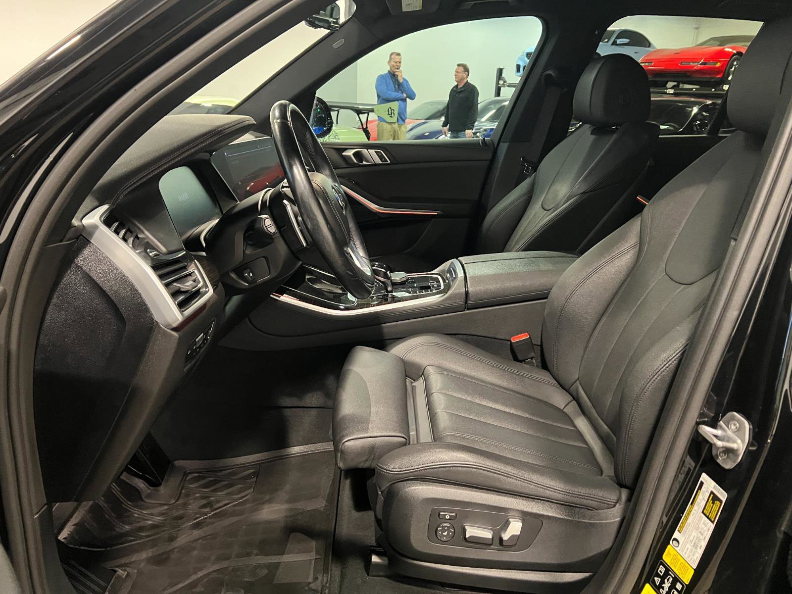 Used 2020 BMW X5 xDrive40i w/ Premium Package image 9