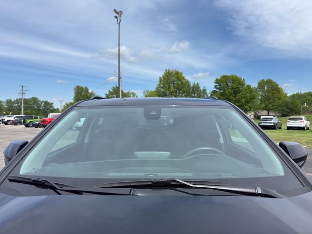 Used 2024 Chevrolet Blazer LT w/ Convenience Package FWD image 25