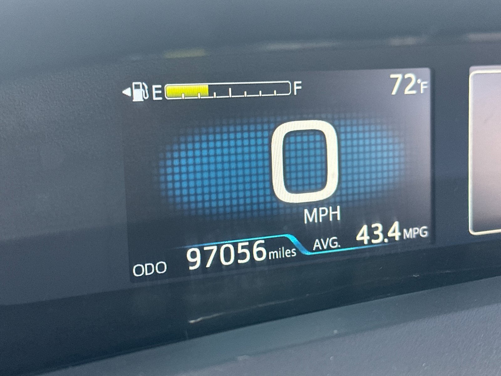 Used 2022 Toyota Prius Prime LE FWD image 25