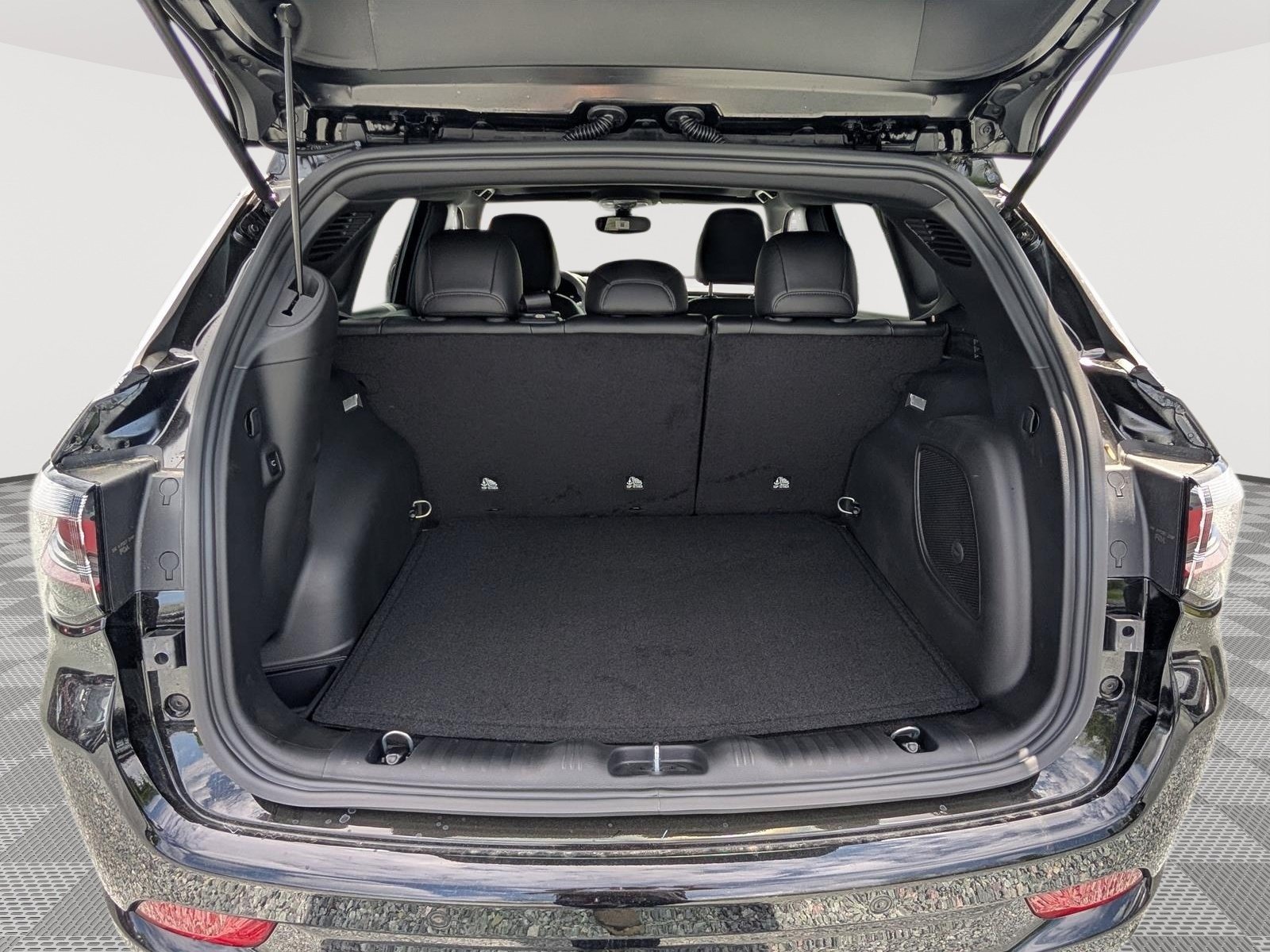 New 2025 Jeep Compass Limited w/ Elite Group AWD/4WD image 8