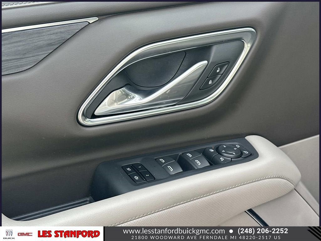 Used 2023 GMC Yukon XL SLT w/ SLT Premium Package AWD/4WD image 19
