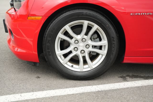 Used 2014 Chevrolet Camaro LT w/ Rear Vision Package RWD image 10