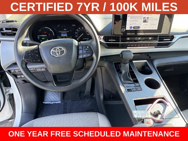 Used 2026 Toyota Sienna LE FWD image 17