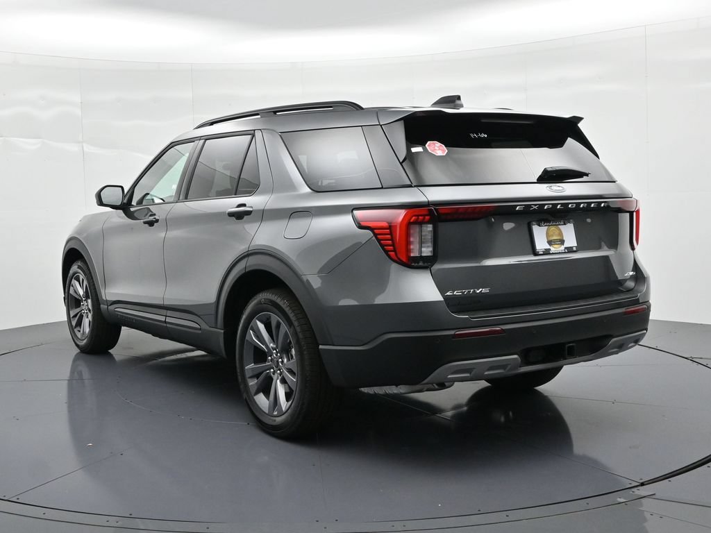 New 2026 Ford Explorer Active w/ Active Comfort Package AWD/4WD image 8