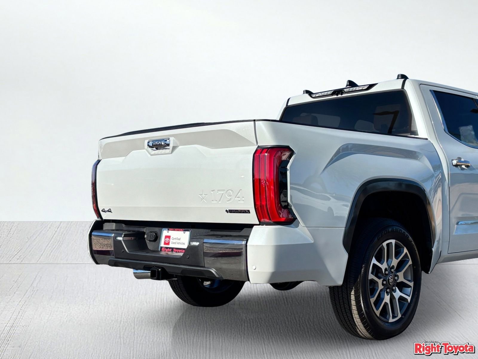 Certified 2026 Toyota Tundra 1794 Edition w/ Tow Tech Package AWD/4WD image 11