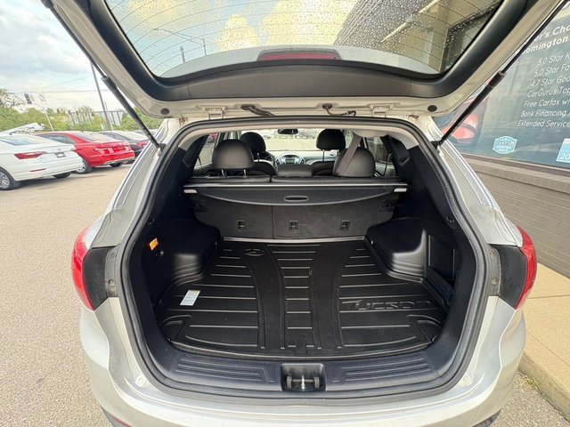 Used 2012 Hyundai Tucson Limited FWD image 5
