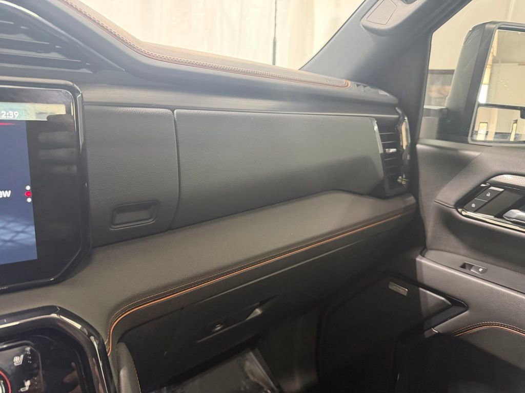 Used 2024 GMC Sierra 2500 AT4 w/ AT4 Premium Plus Package image 26