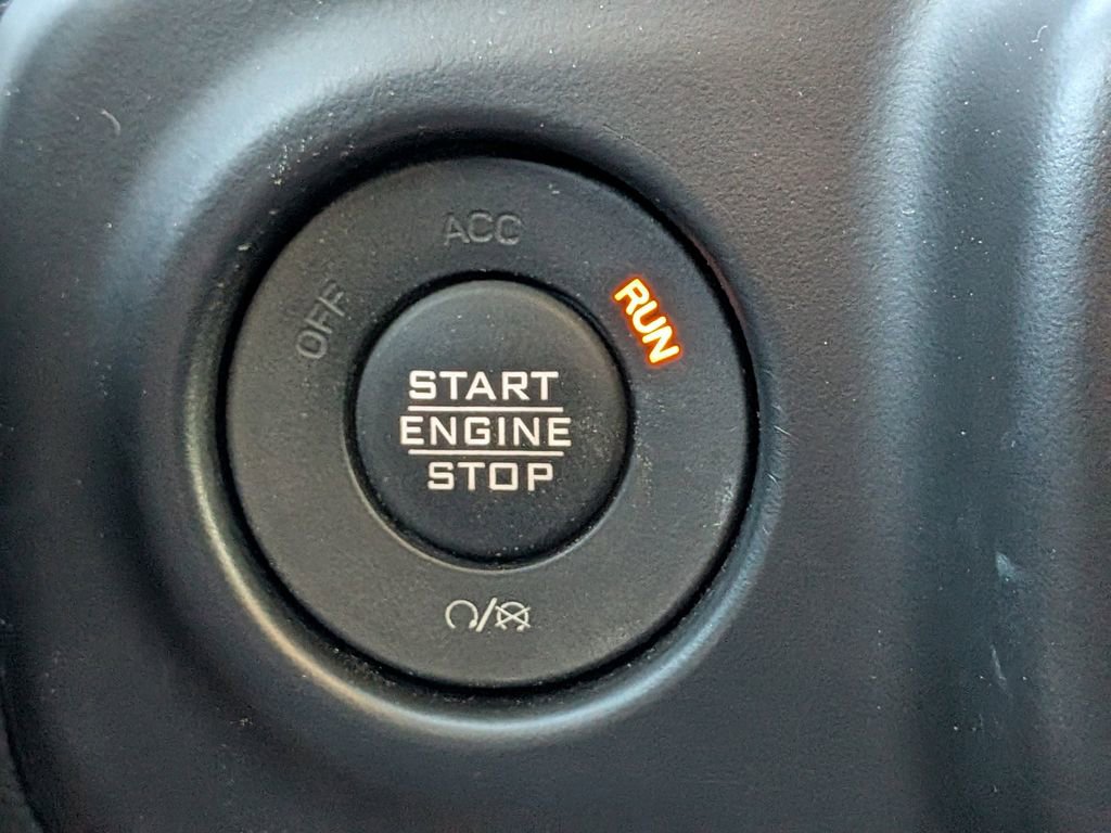 Used 2022 Jeep Wrangler Unlimited Sport AWD/4WD image 29