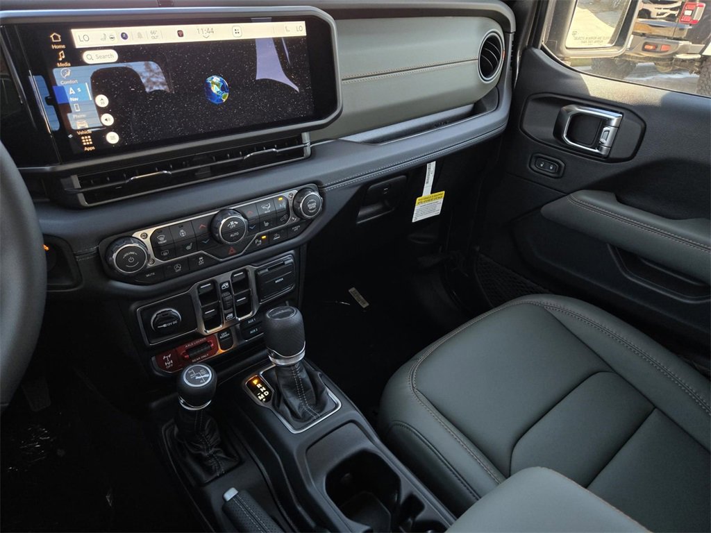 New 2026 Jeep Gladiator Mojave image 17