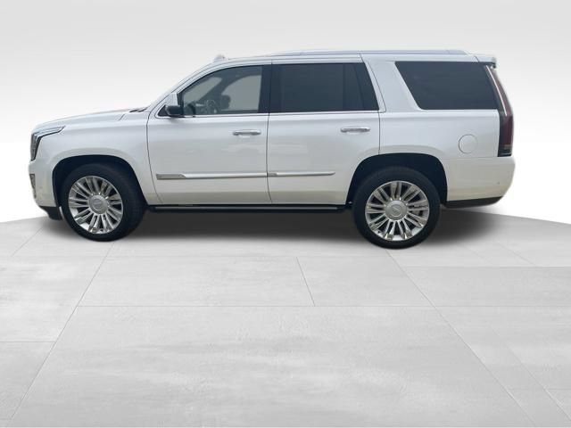 Used 2020 Cadillac Escalade Platinum RWD image 5