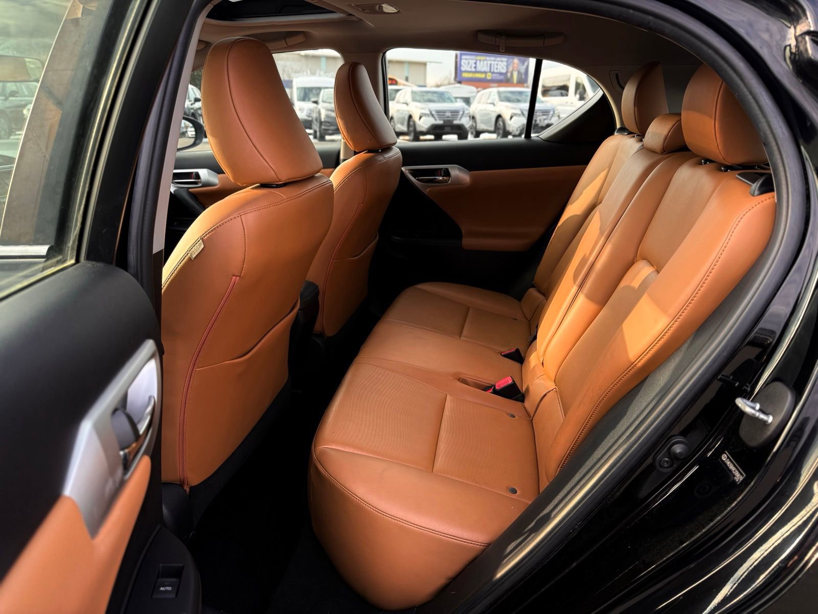 Used 2012 Lexus CT 200h image 17