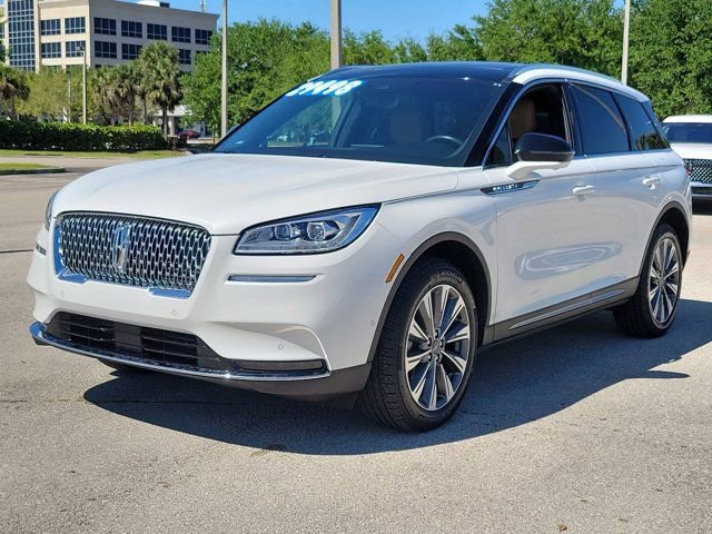 Certified 2022 Lincoln Corsair Reserve w/ Equipment Group 201A image 3