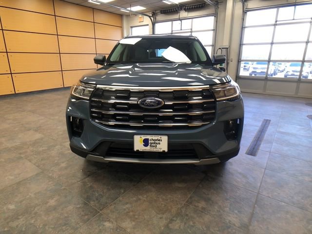 New 2026 Ford Explorer Active image 2