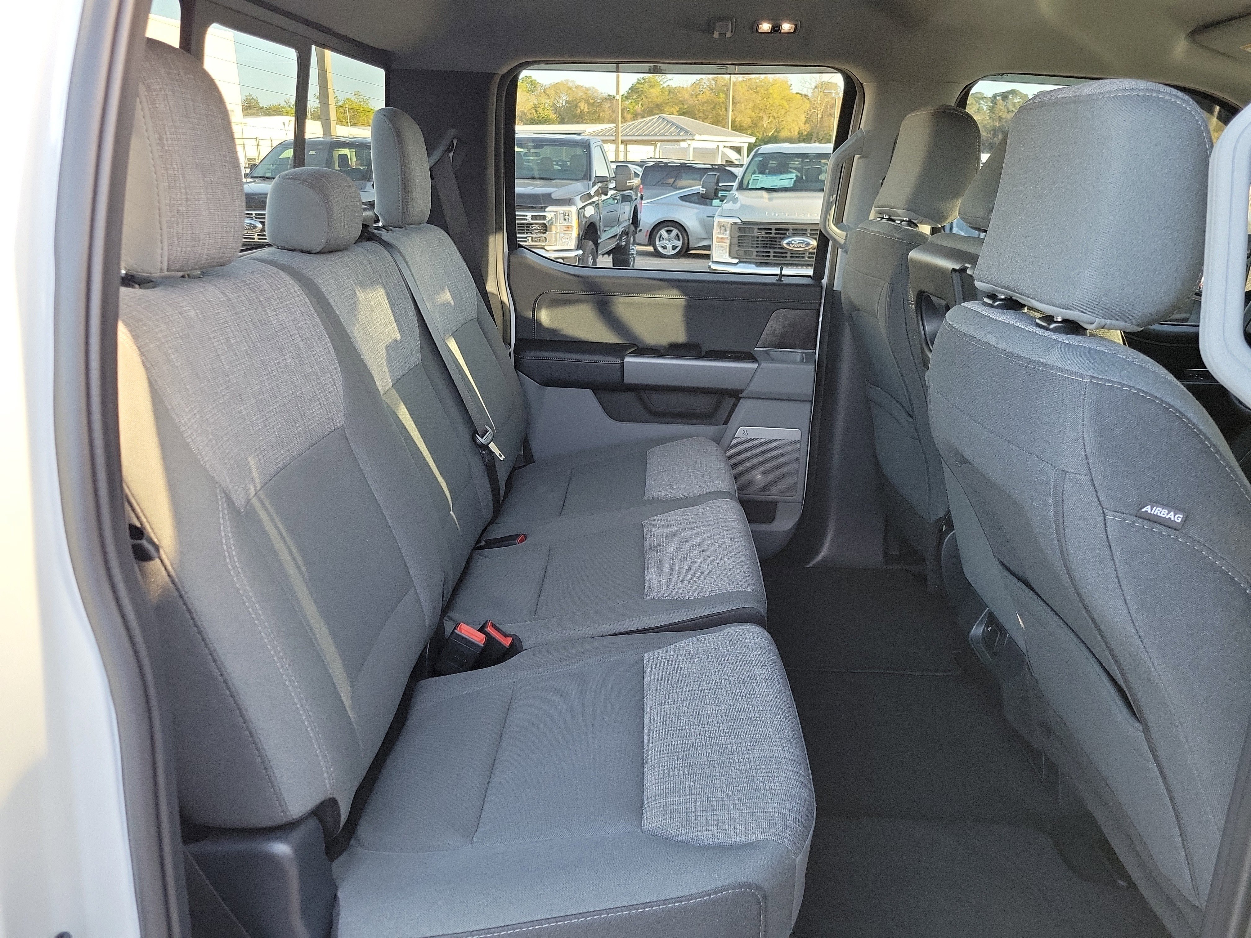 Used 2024 Ford F250 XLT w/ XLT Premium Package image 27