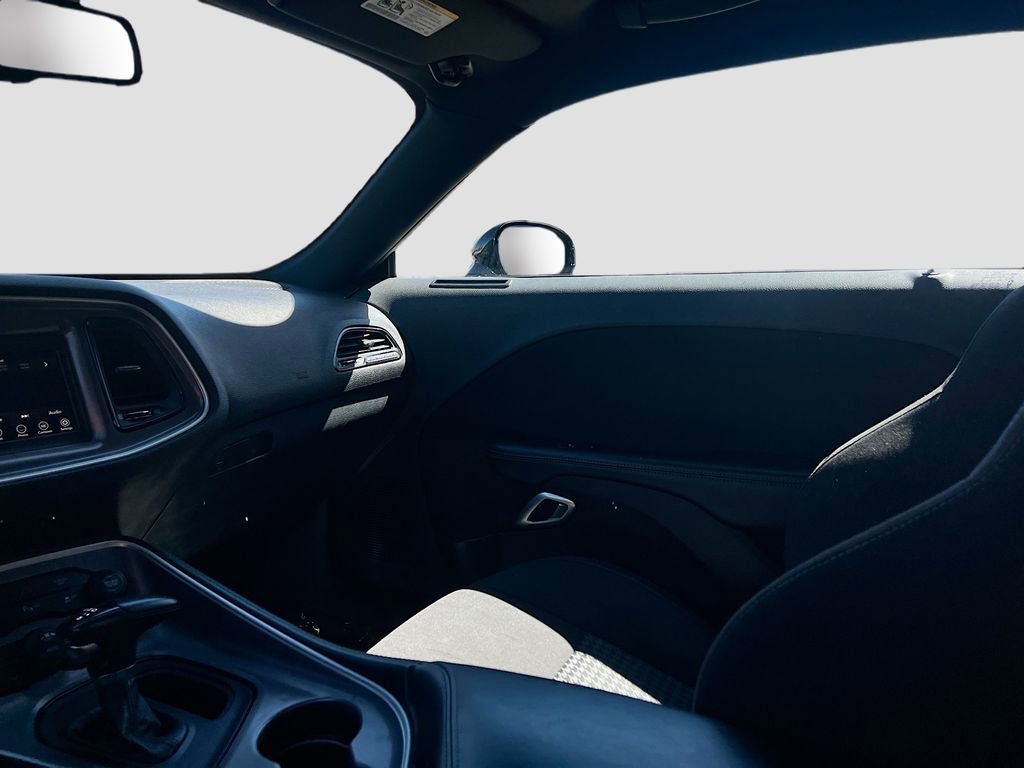 Used 2022 Dodge Challenger GT RWD image 22