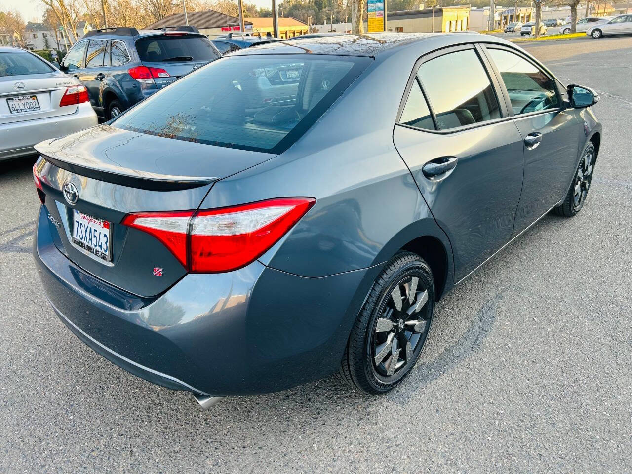 Used 2016 Toyota Corolla S image 3