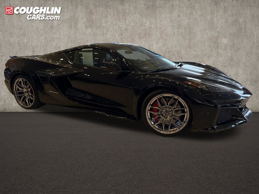 Used 2024 Chevrolet Corvette Z06 image 7