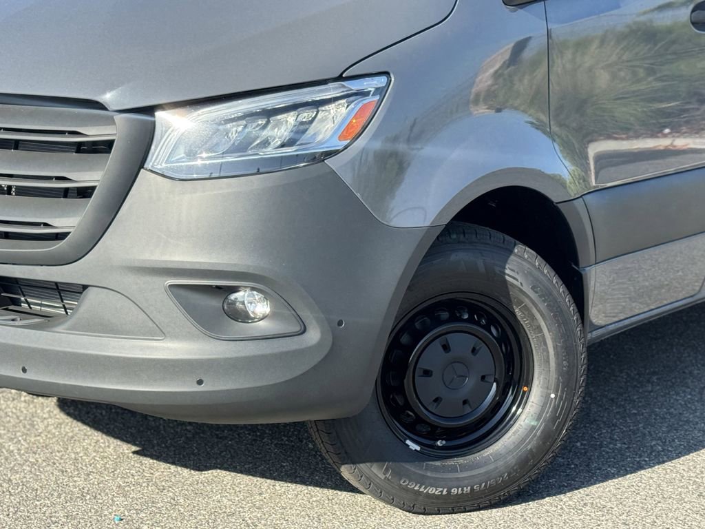 New 2026 Mercedes-Benz Sprinter 2500 image 3