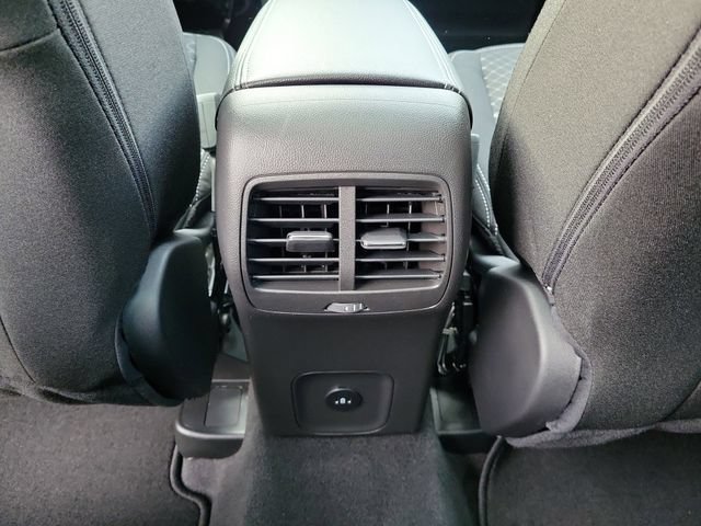 New 2026 Ford Escape Active w/ Cold Weather Package AWD/4WD image 11