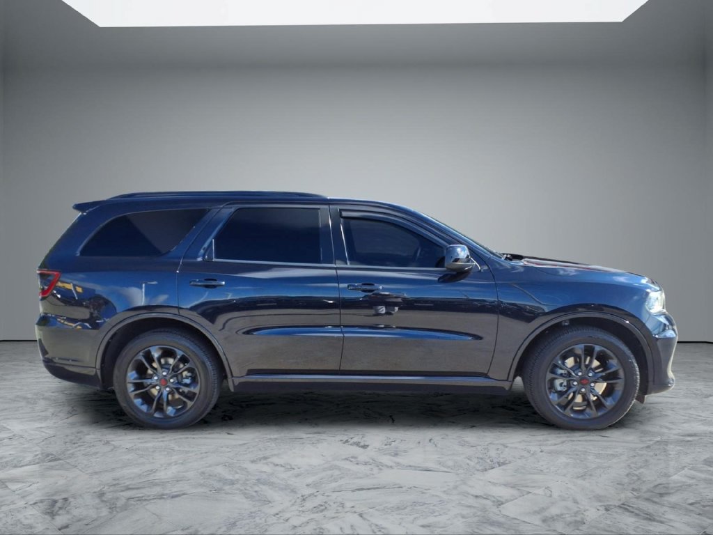 Used 2025 Dodge Durango GT w/ Blacktop Package RWD image 8