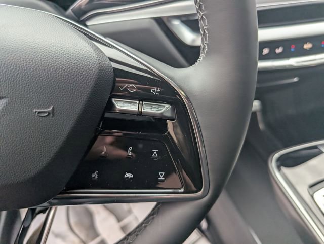 New 2026 Cadillac Lyriq Signature Luxury image 18