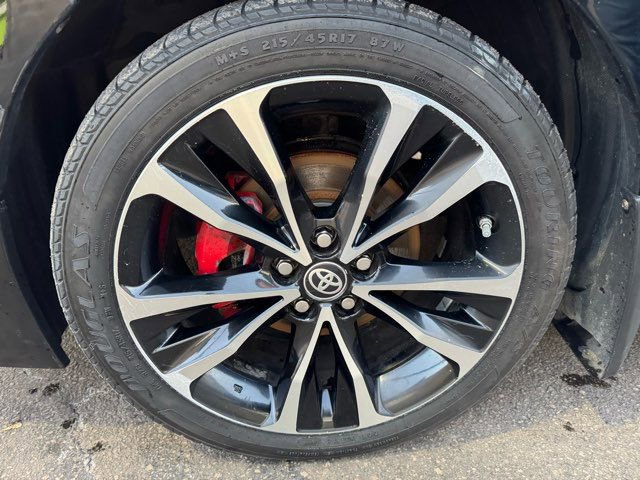 Used 2018 Toyota Corolla SE image 31