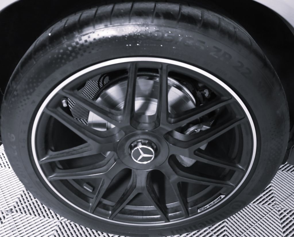 Used 2024 Mercedes-Benz GLE 53 AMG 4MATIC Coupe image 7