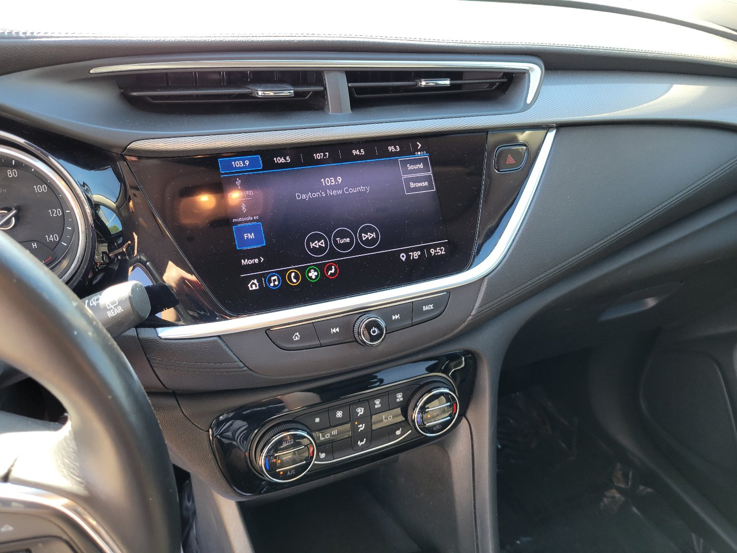 Used 2020 Buick Encore GX Select FWD image 27