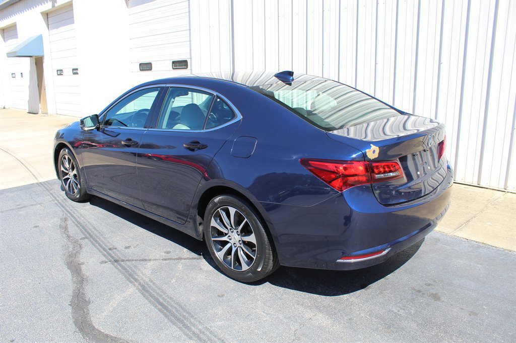 Used 2016 Acura TLX Base 2.4l image 4
