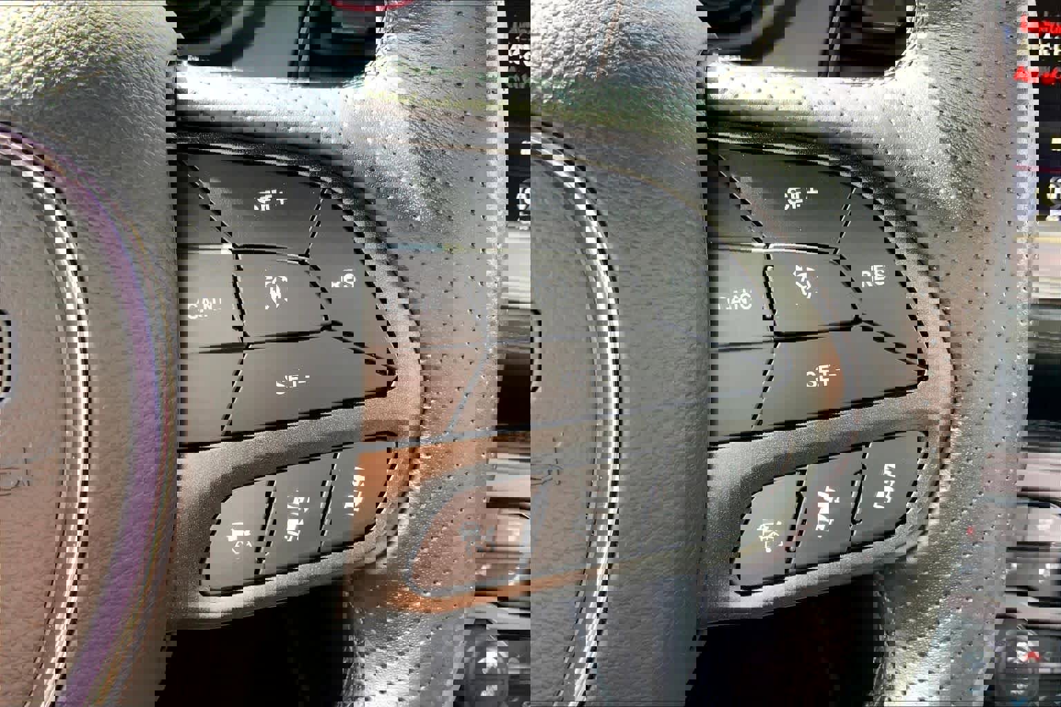 Used 2023 Dodge Challenger SXT w/ Plus Package image 19