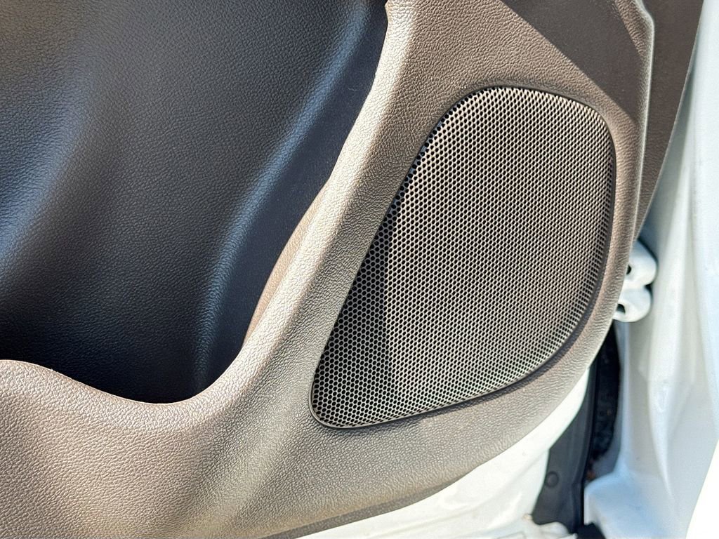 Used 2015 Chevrolet Malibu LT image 22