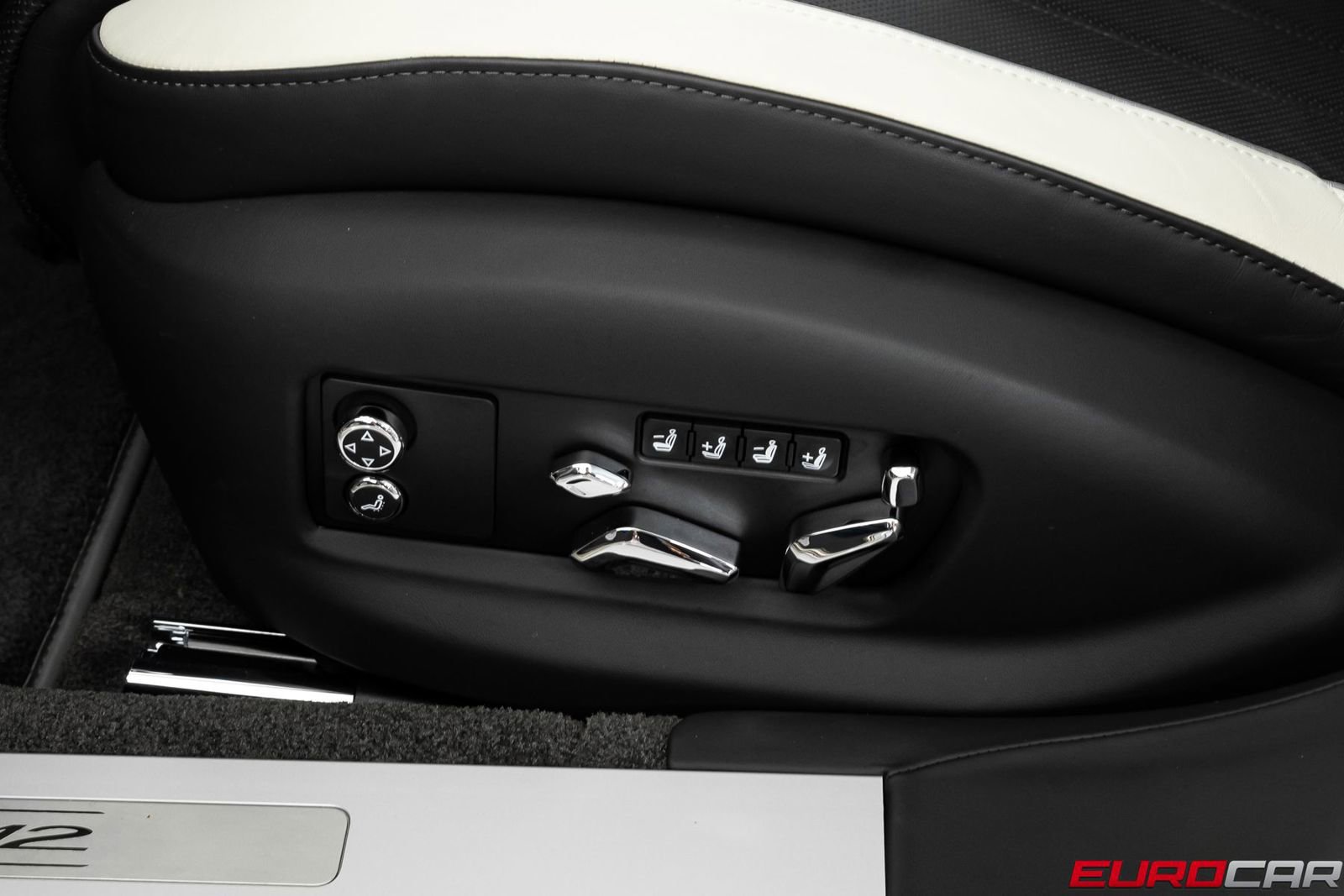 Used 2024 Bentley Flying Spur W12 AWD/4WD image 45