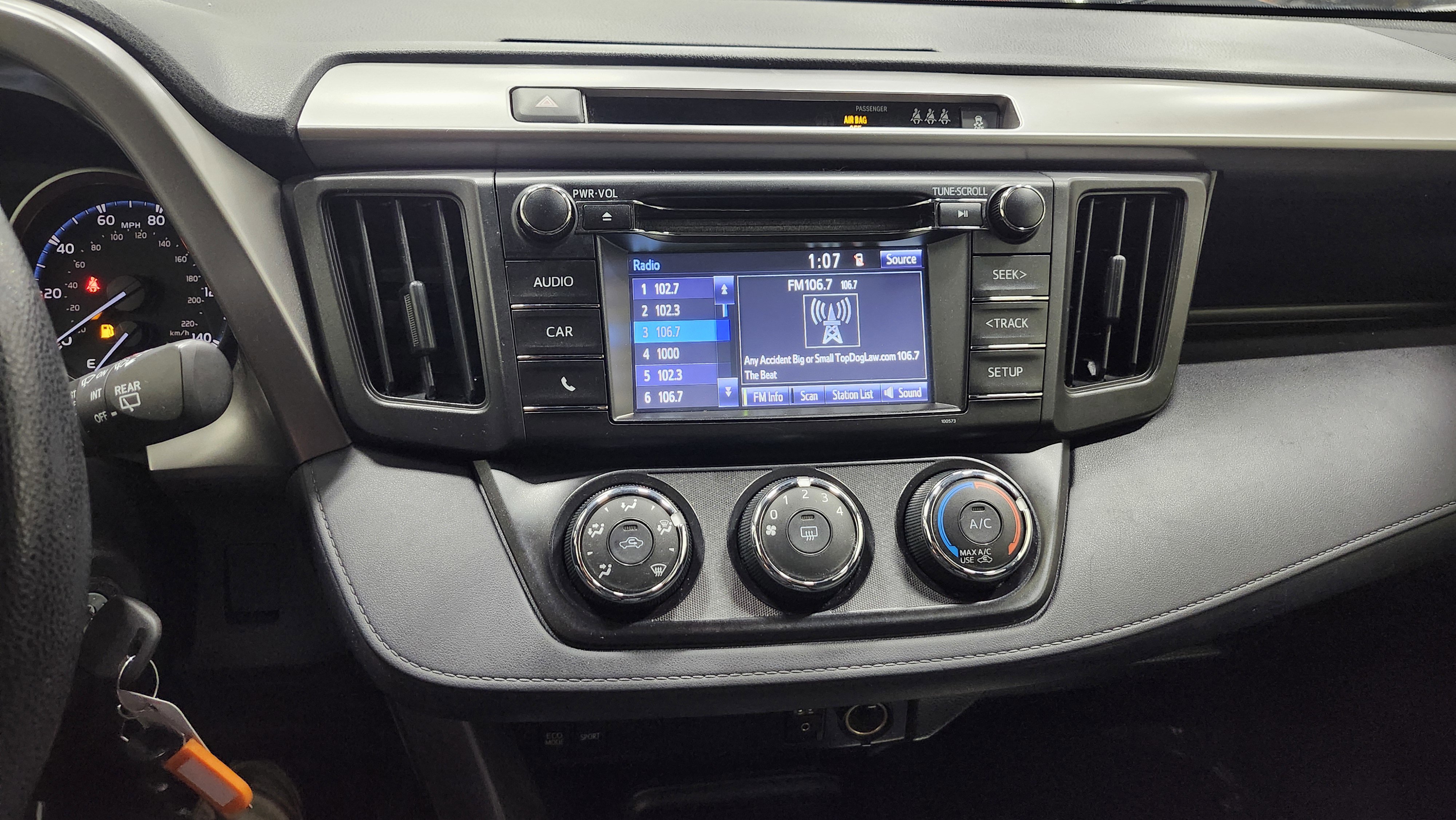 Used 2017 Toyota RAV4 LE w/ All Weather Liner Package image 27