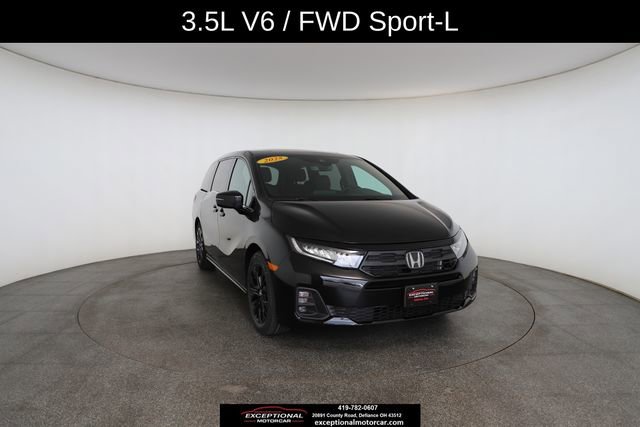 Used 2025 Honda Odyssey Sport-L image 29