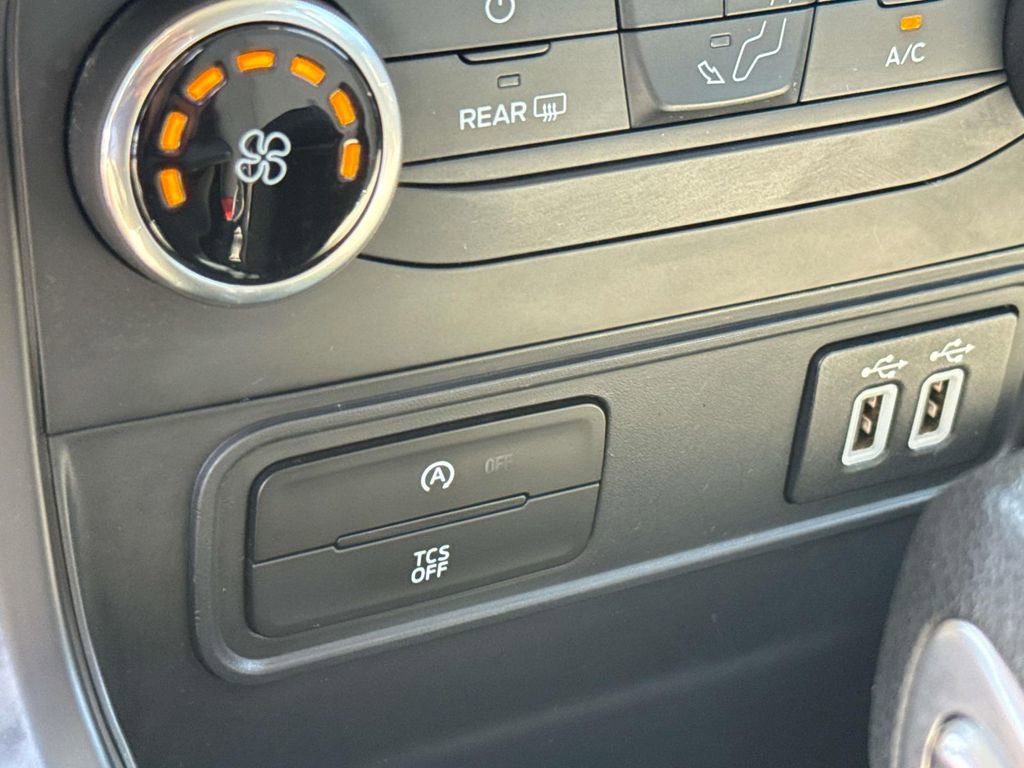 Certified 2019 Ford EcoSport S image 29