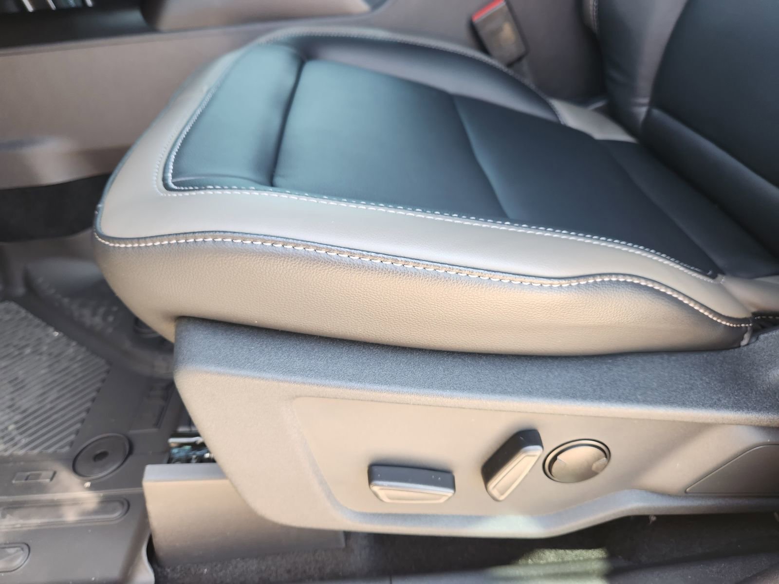 New 2025 Ford Bronco Outer Banks image 19