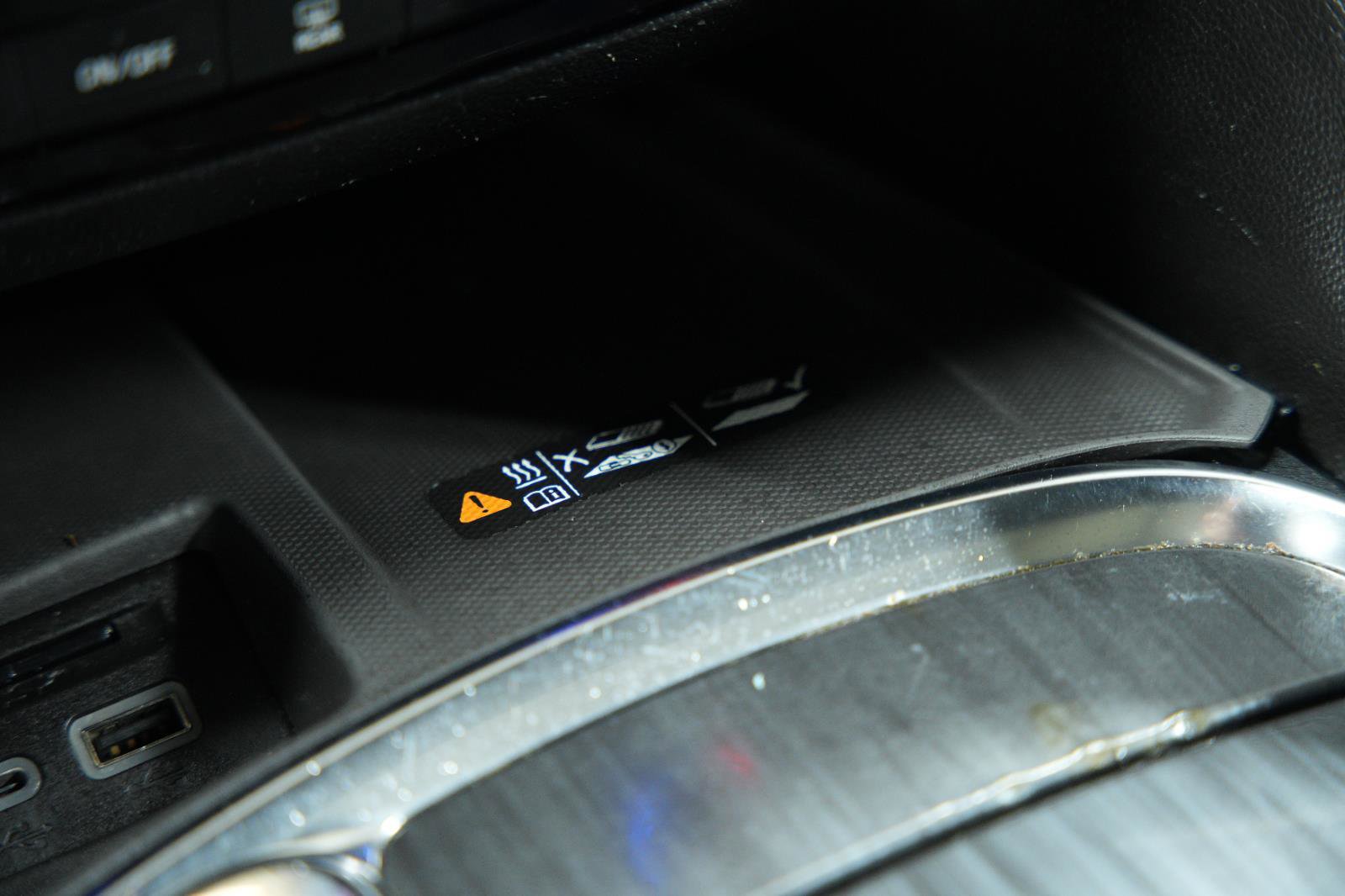 Used 2024 Buick Enclave Premium w/ Experience Buick Package image 40