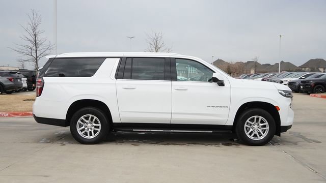 Used 2024 Chevrolet Suburban LT image 10