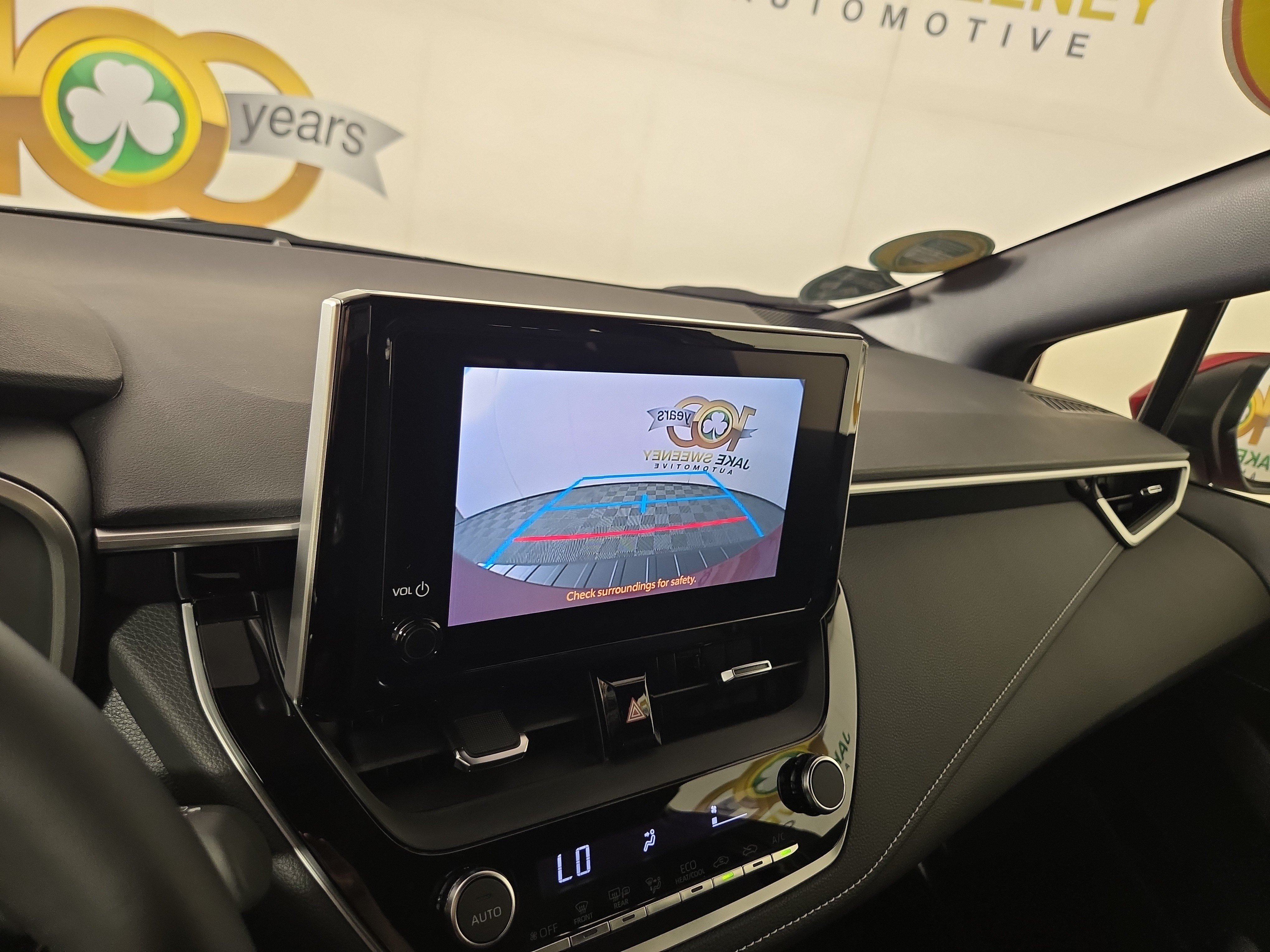 Used 2025 Toyota Corolla SE w/ SE Package FWD image 20