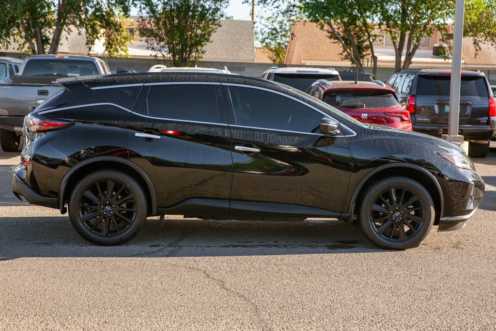 Used 2023 Nissan Murano SV w/ SV Midnight Edition Package FWD image 4